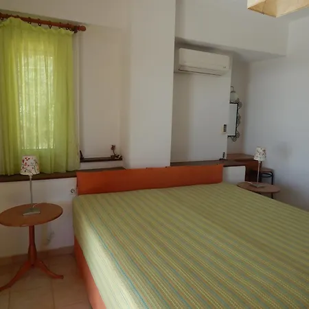 Nefeles Apartment